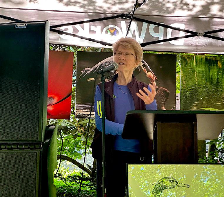 Evelyn Murphy, former Massachusetts Secretary of Environmental
Affairs, spoke at the celebration for the 50th anniversary of the
designation of Hall’s Pond as a Nature Sanctuary.